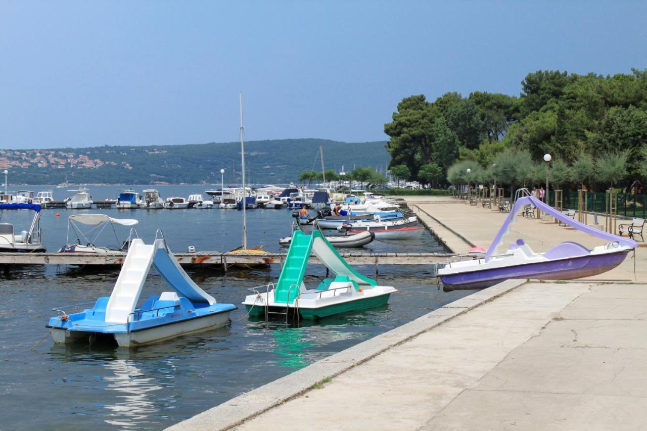 Apartments By The Sea Punat, Krk - 5351 Екстер'єр фото